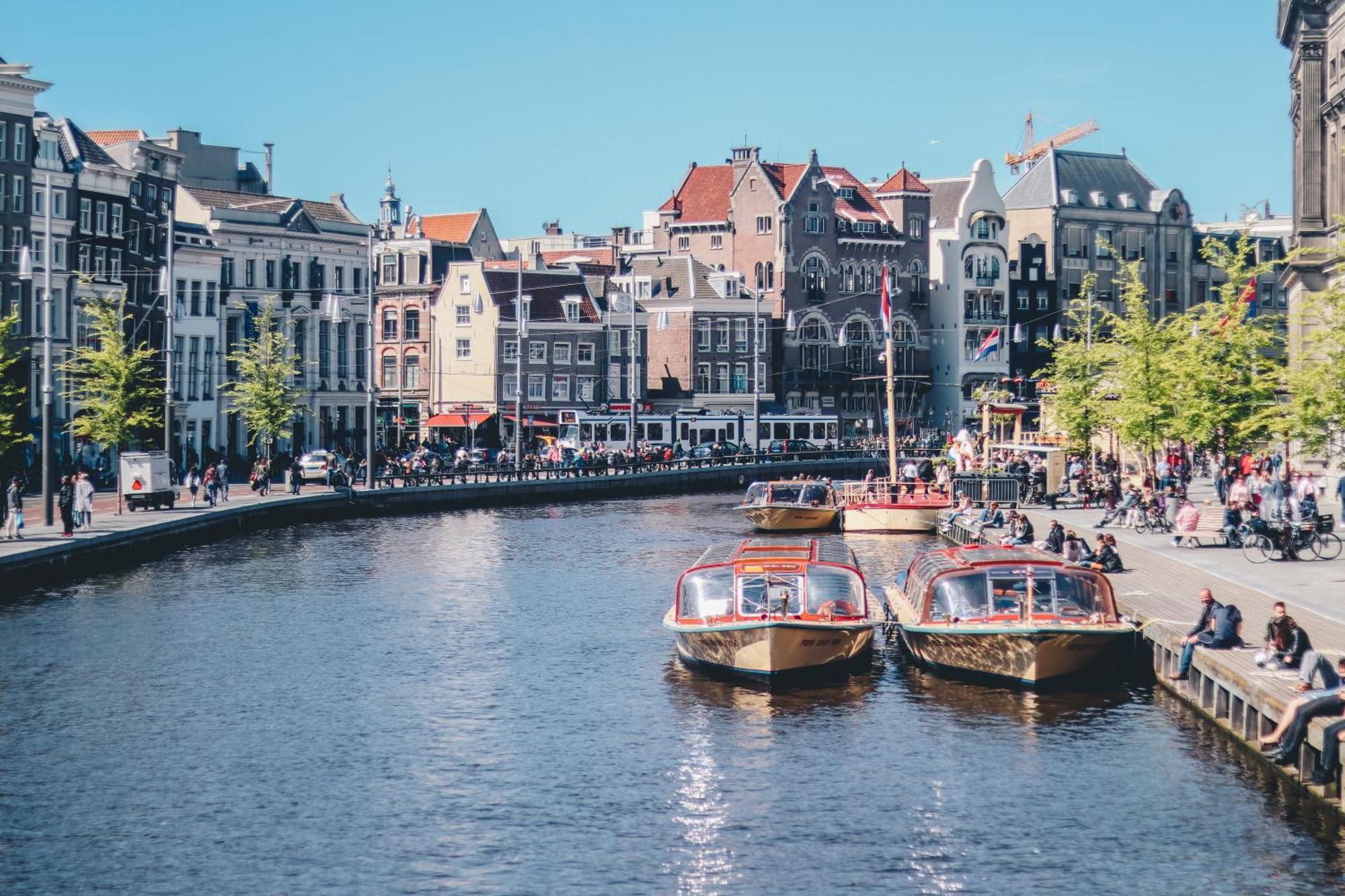 New! 2024 - The Canal Bridge Suites Ámsterdam Exterior foto